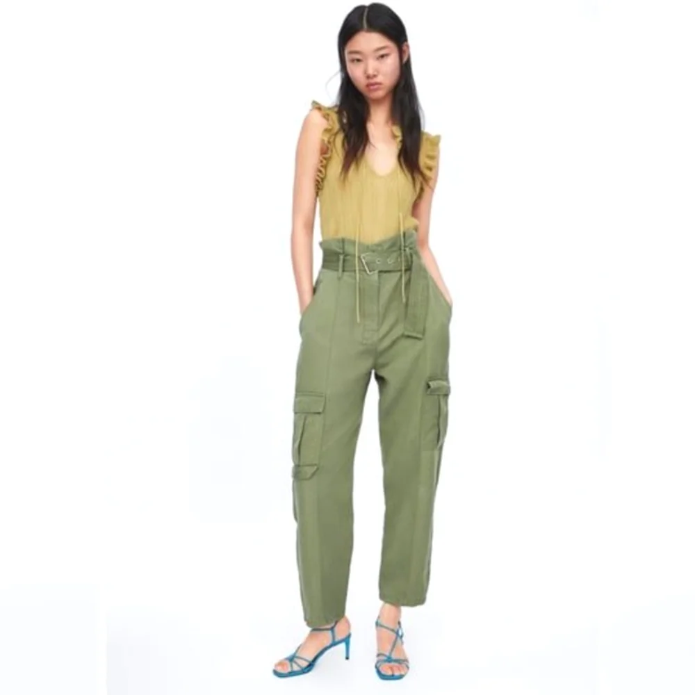 Zara High Waist Belted Cargo Trousers in Olive Green Size S New With Tags